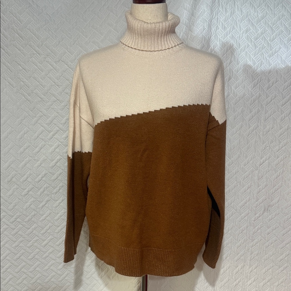 Philosophy Two-Tone Turtleneck Sweater in Cream and Brown - Picture 1 of 3